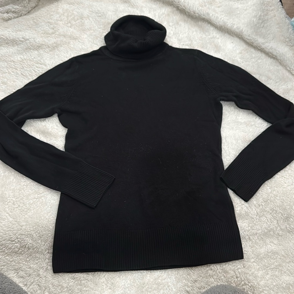 H&M turtle neck sweater